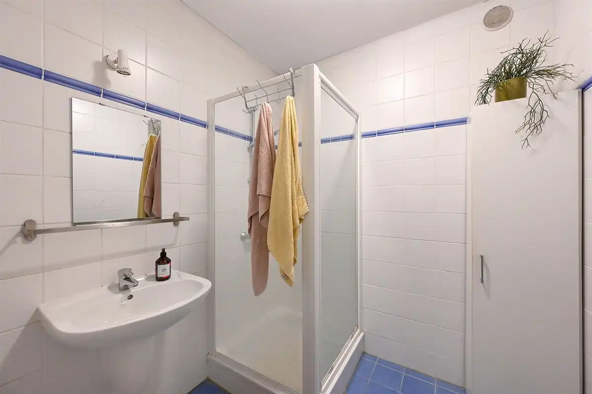 Zeer ruim appartement (120 m²) met 2 SLPK, terras en EPC-label A foto 21