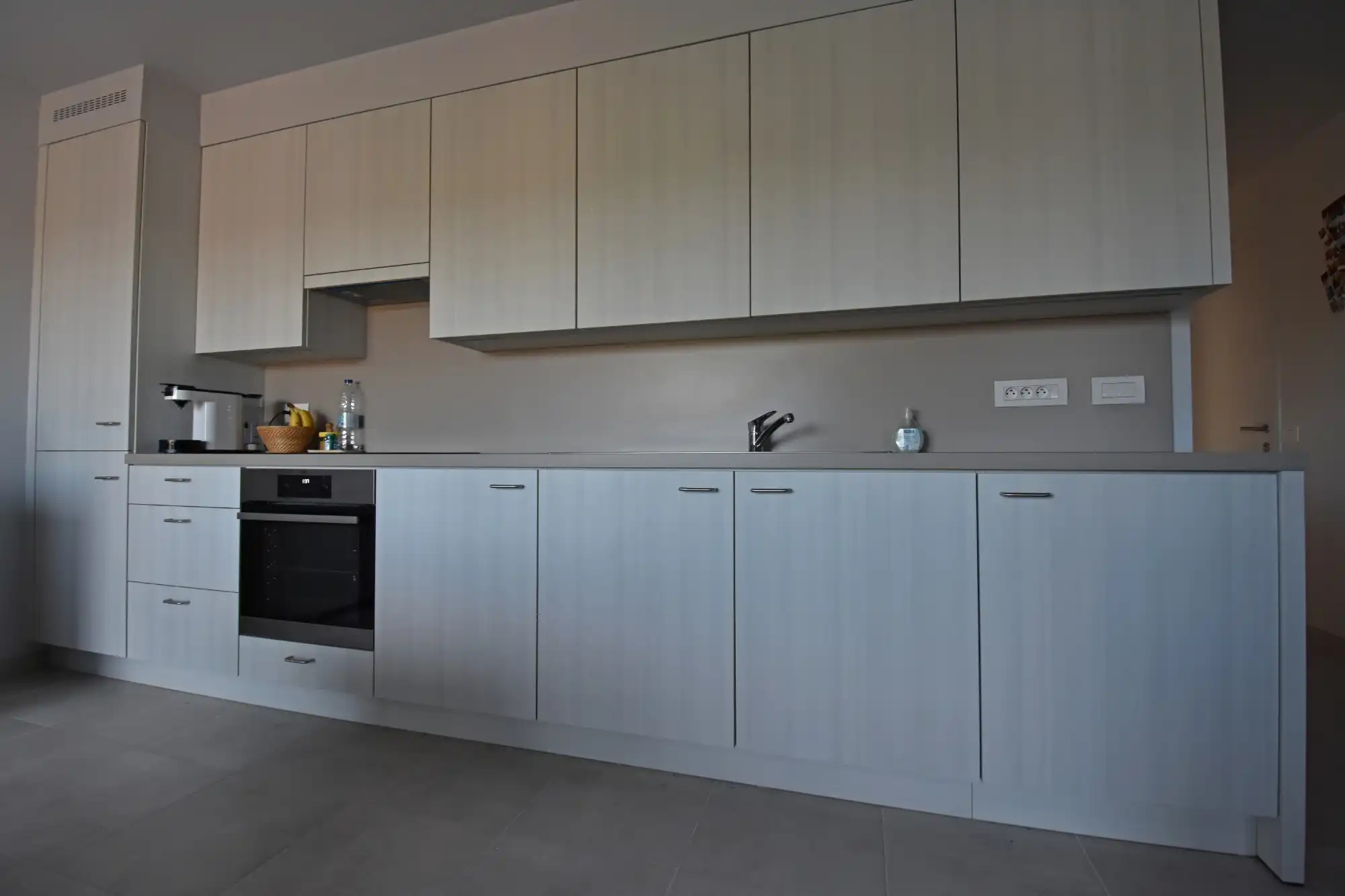 BEZOEKMOMENT WOENSDAG 15/04 VAN 16U30 TOT 18U | RECENT 2 SLPK APPARTEMENT MET TERRAS, LIFT EN INCLUSIEF AUTOSTAANPLAATS foto 6