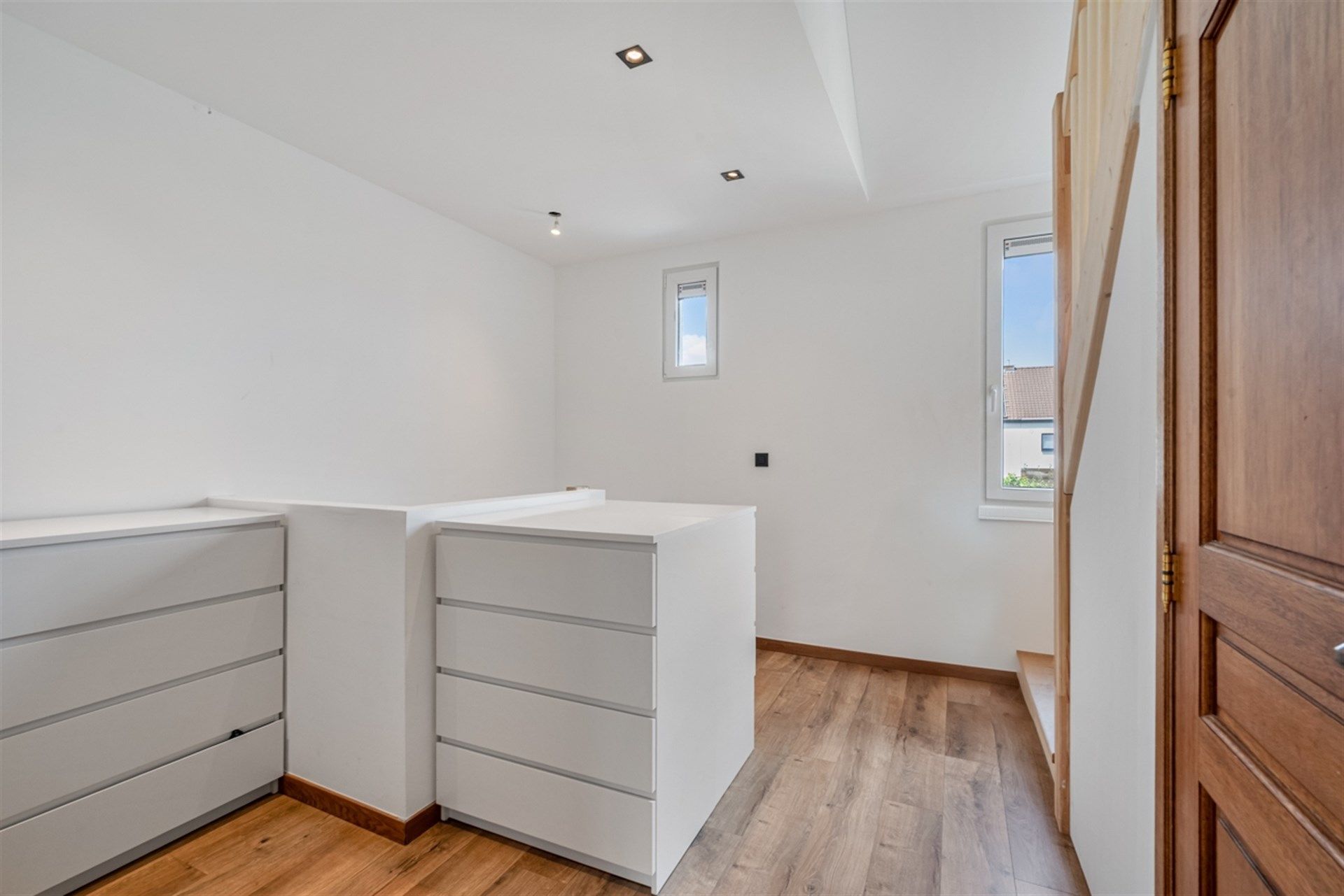 Volledig gerenoveerde woning in De Klinge foto 14