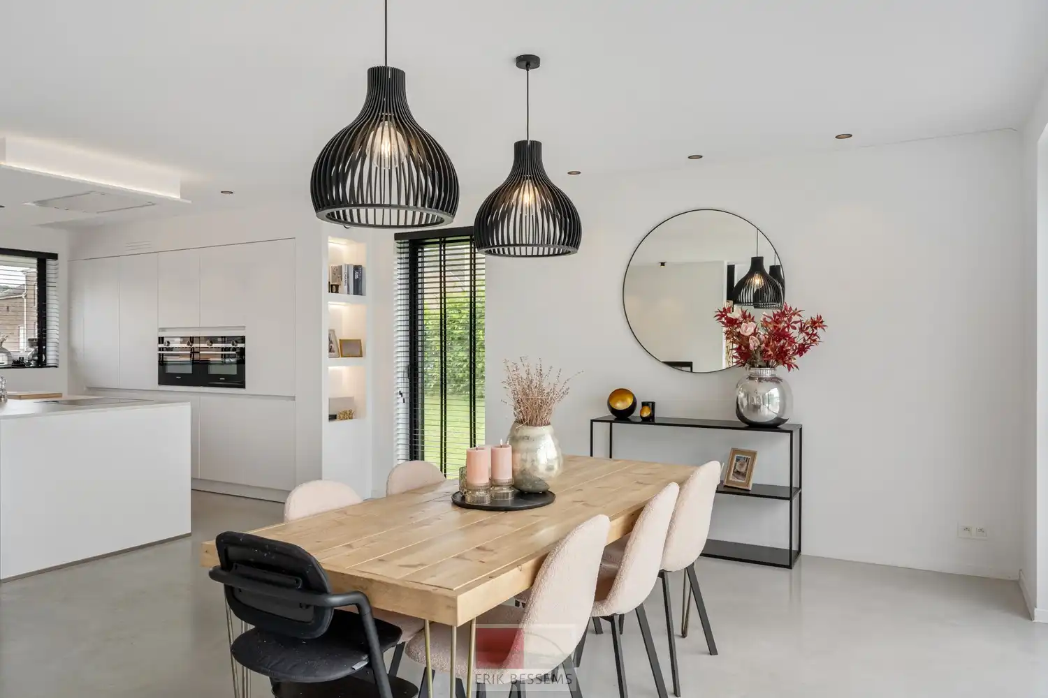 Energiezuinige, moderne woning met een bewoonbaar oppervlakte van circa 195 m², gelegen op een perceel van 776 m² in een rustige en groene omgeving. foto 20
