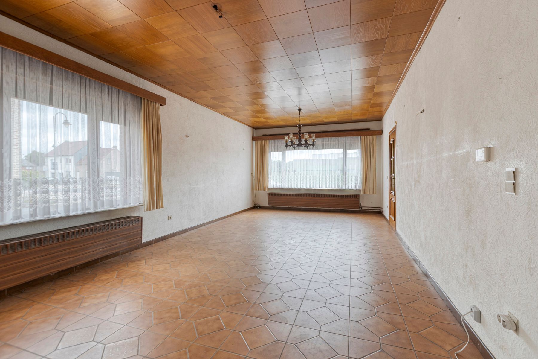 Te renoveren woning foto 9