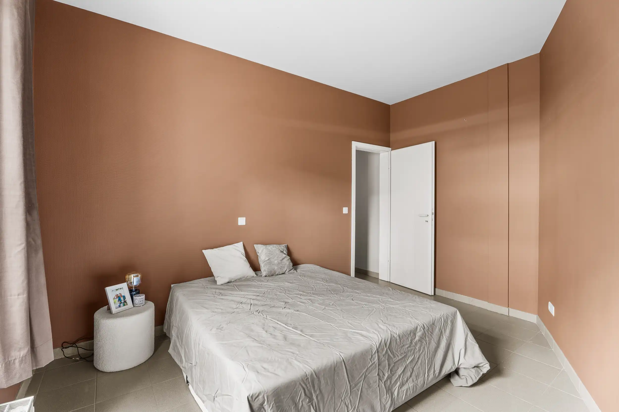 Lichtrijk 1-slaapkamerappartement in hartje Geraardsbergen foto 8