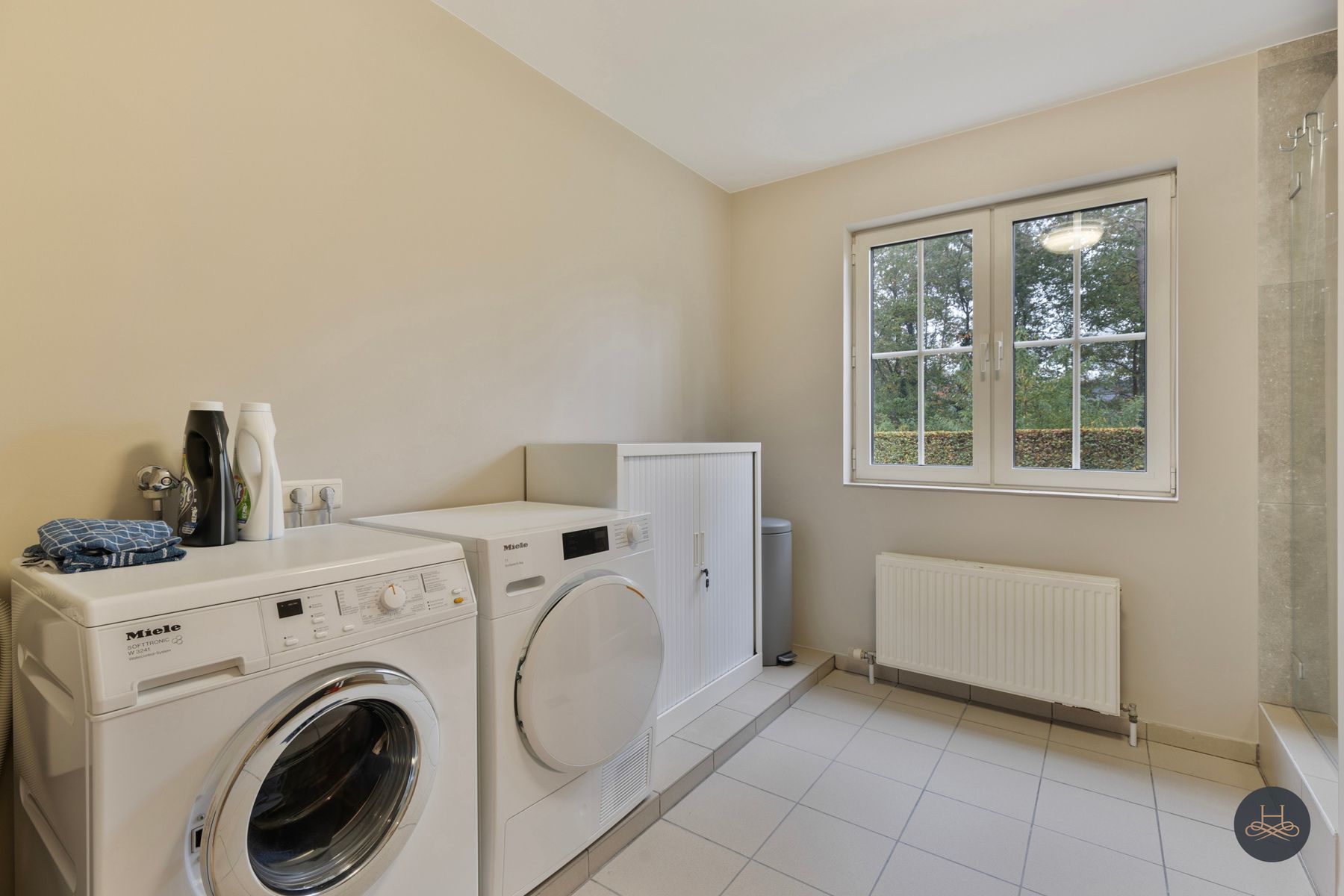 Karaktervolle villa met prachtige parktuin foto 12