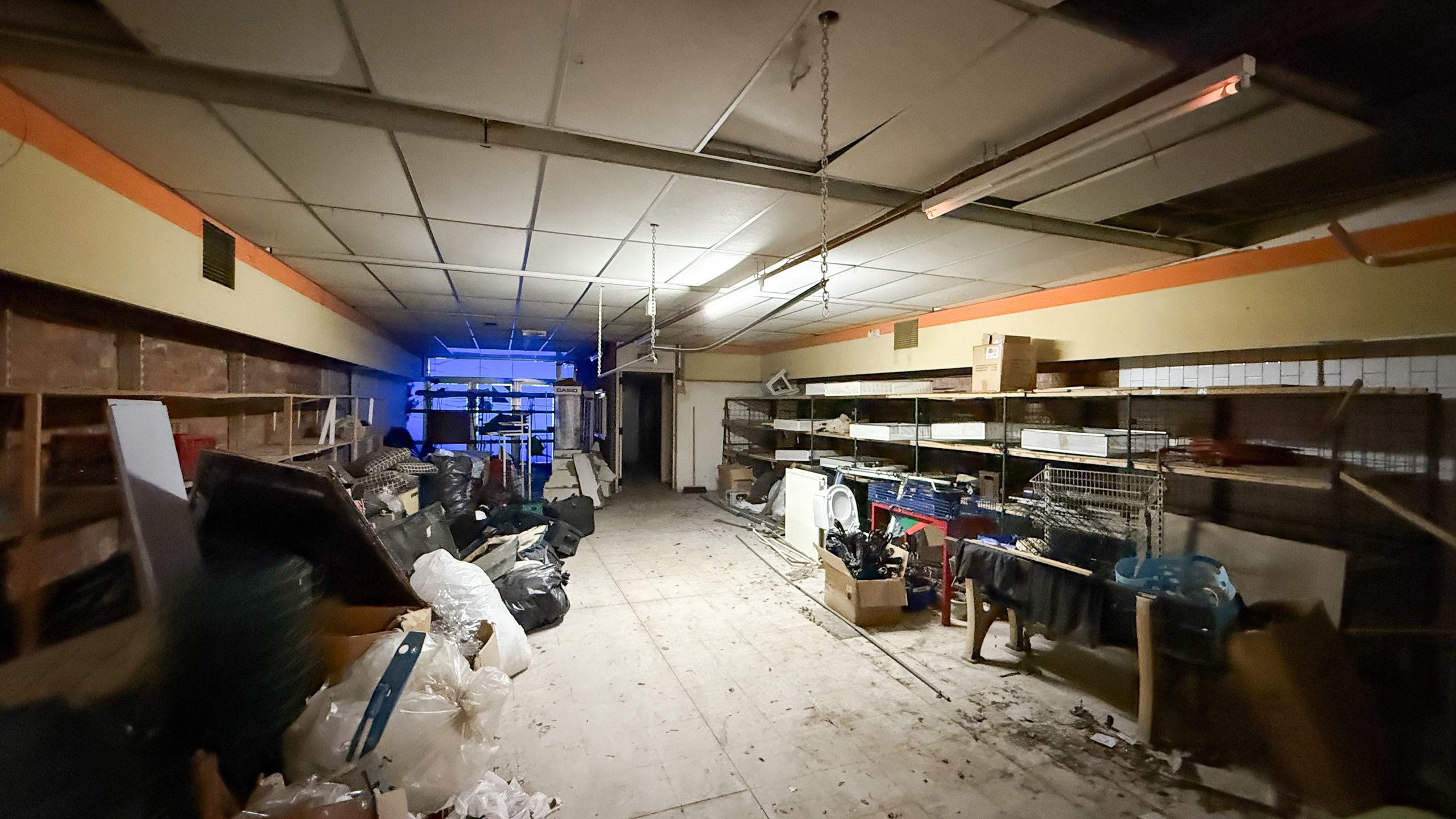 Ruwbouw woning om af te werken met opslagruimte in Heusden! foto 12