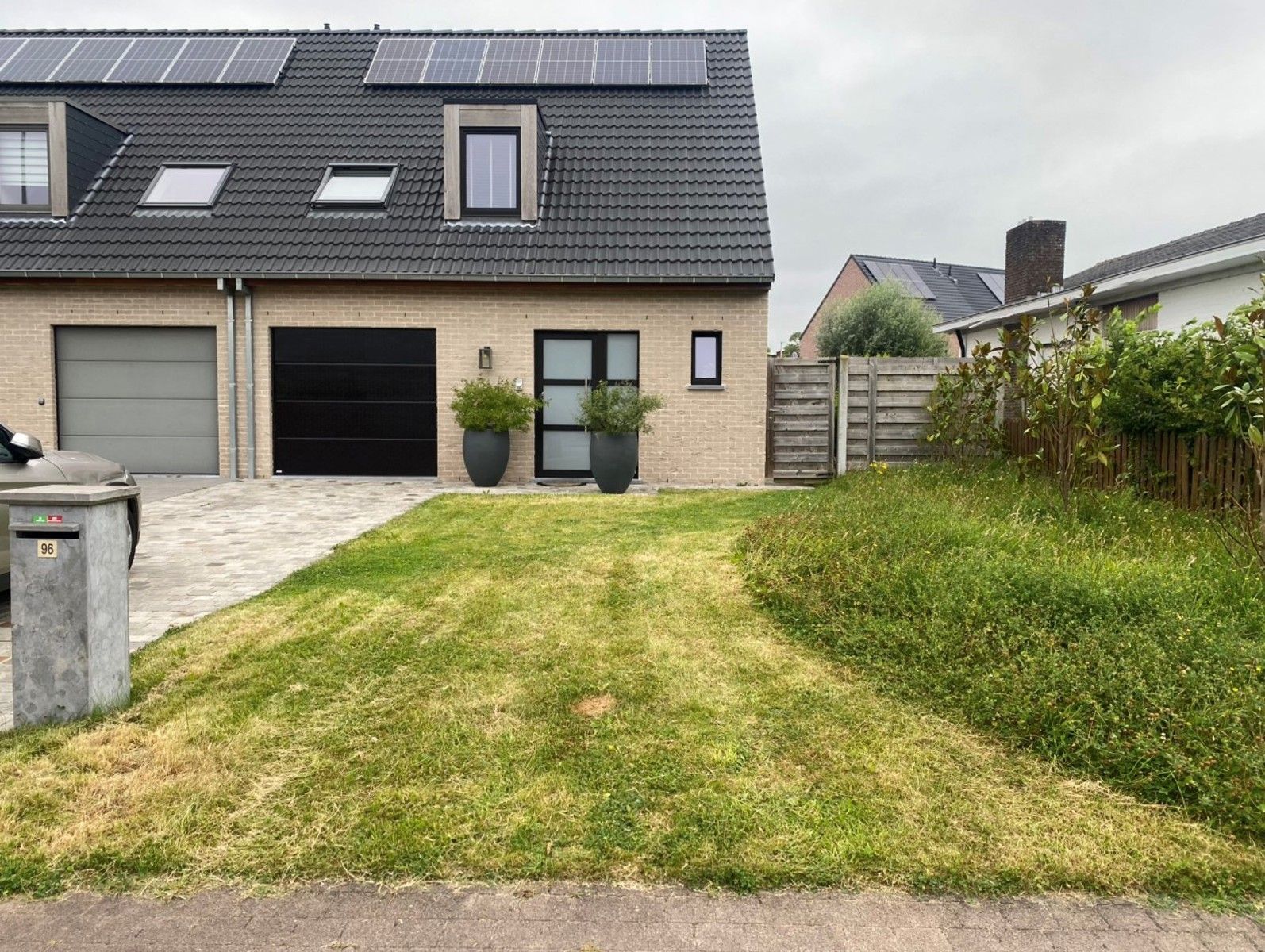 Huis te huur foto {{pictureIndex}}