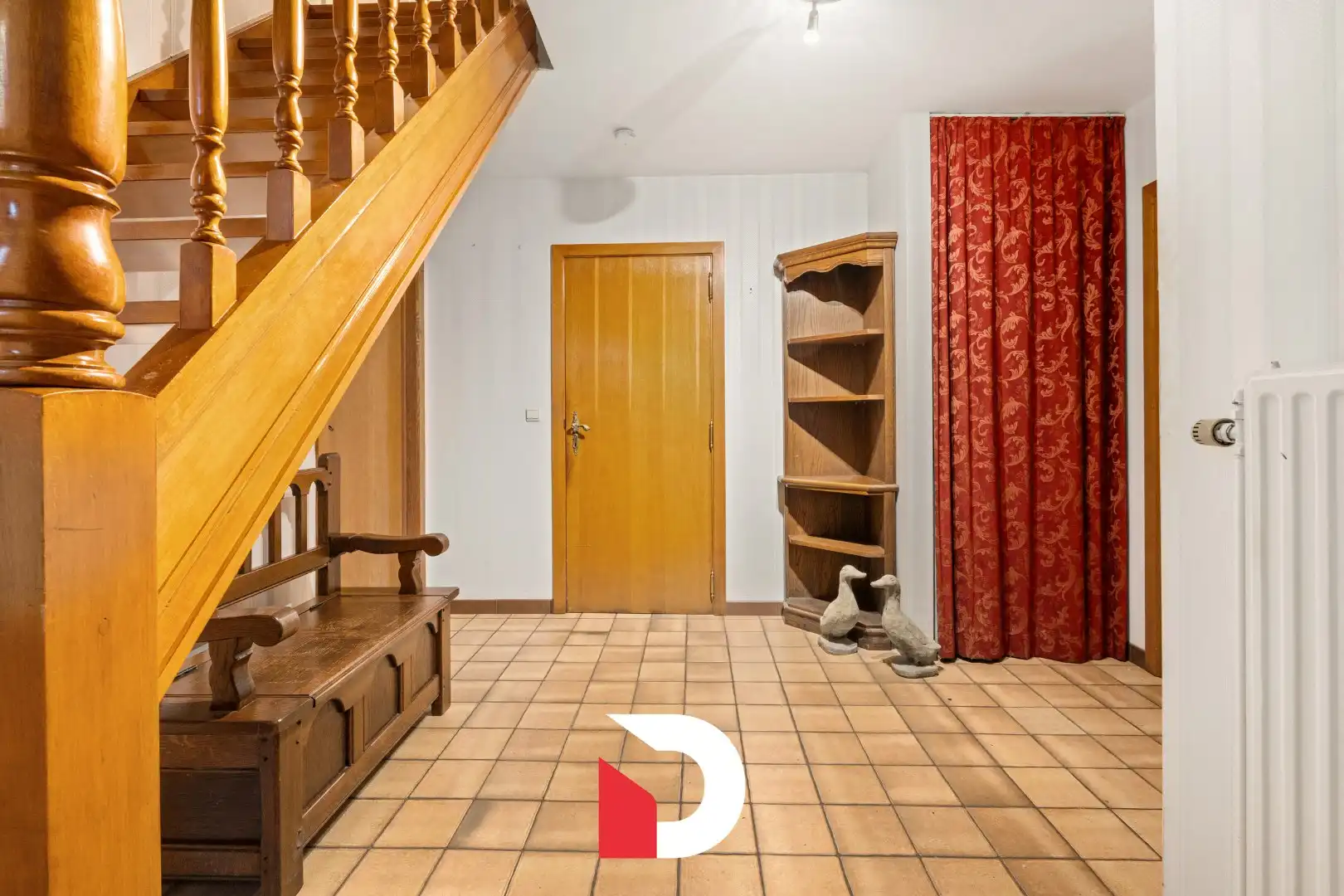 Alleenstaande woning in een residentiële omgeving te Sint-Kruis. foto 8