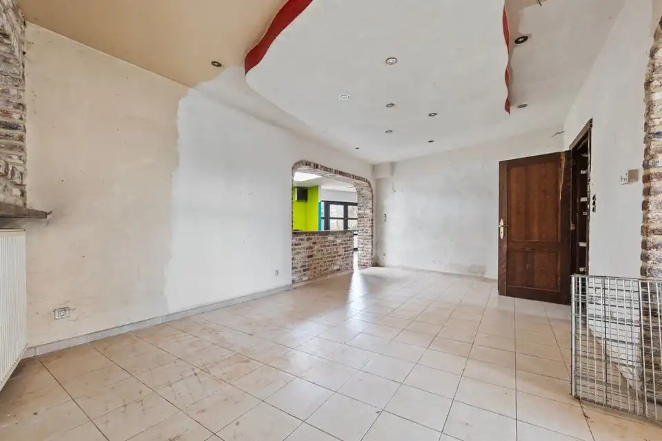 TE RENOVEREN WONING OP EEN PERCEEL VAN 14A57CA IN ZOUTLEEUW foto 9