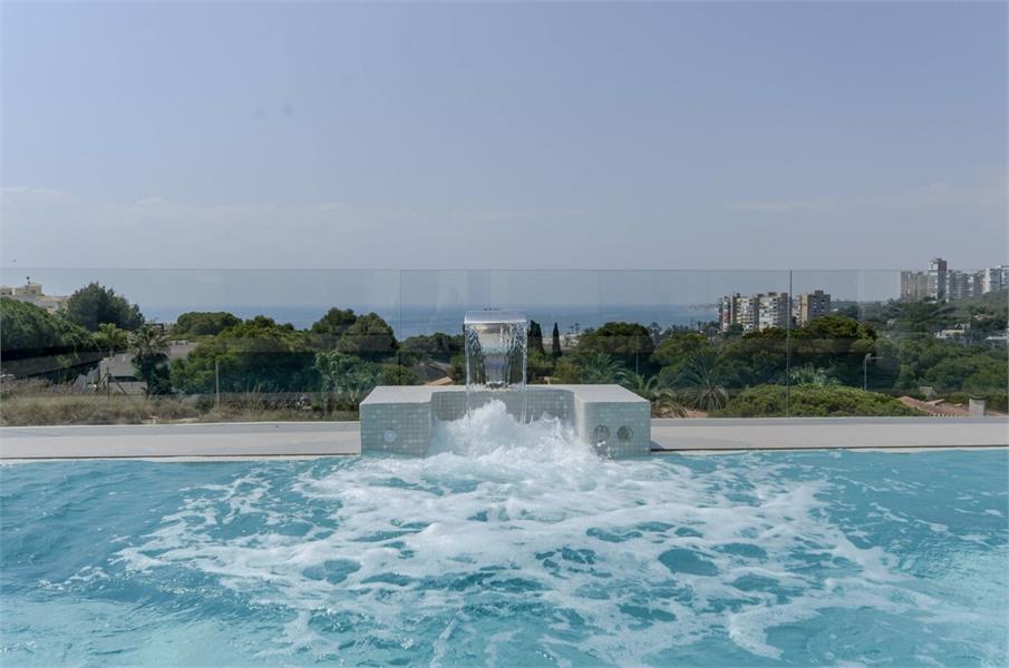 NIEUWBOUW VILLA'S 250 m VAN HET STRAND IN CAMPOAMOR foto 2