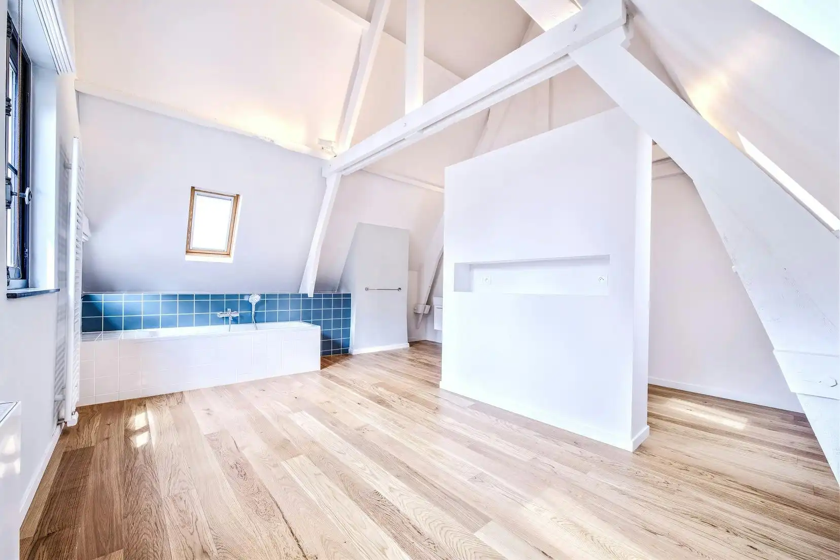 Duplex appartement met 3 slaapkamers aan Grote Markt Brussel foto 8