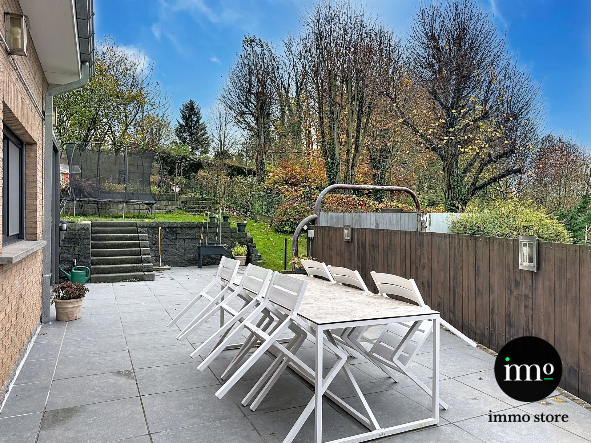 Stijlvolle gerenoveerde villa met prachtig zicht foto 2