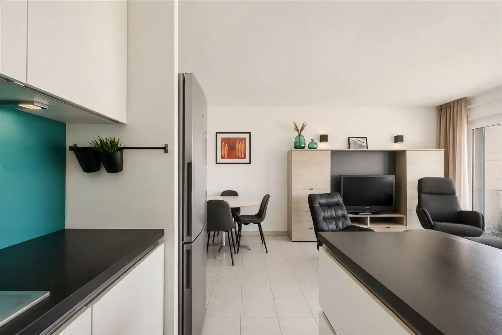 uitzonderlijk hoek appartement met 2 slaapkamers foto 10