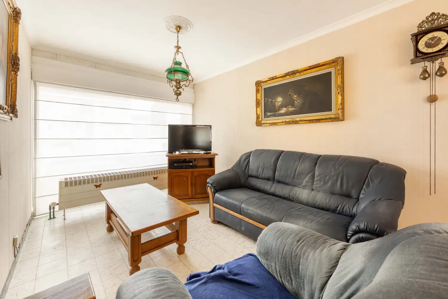 Woning met garage te Tielt. foto 2