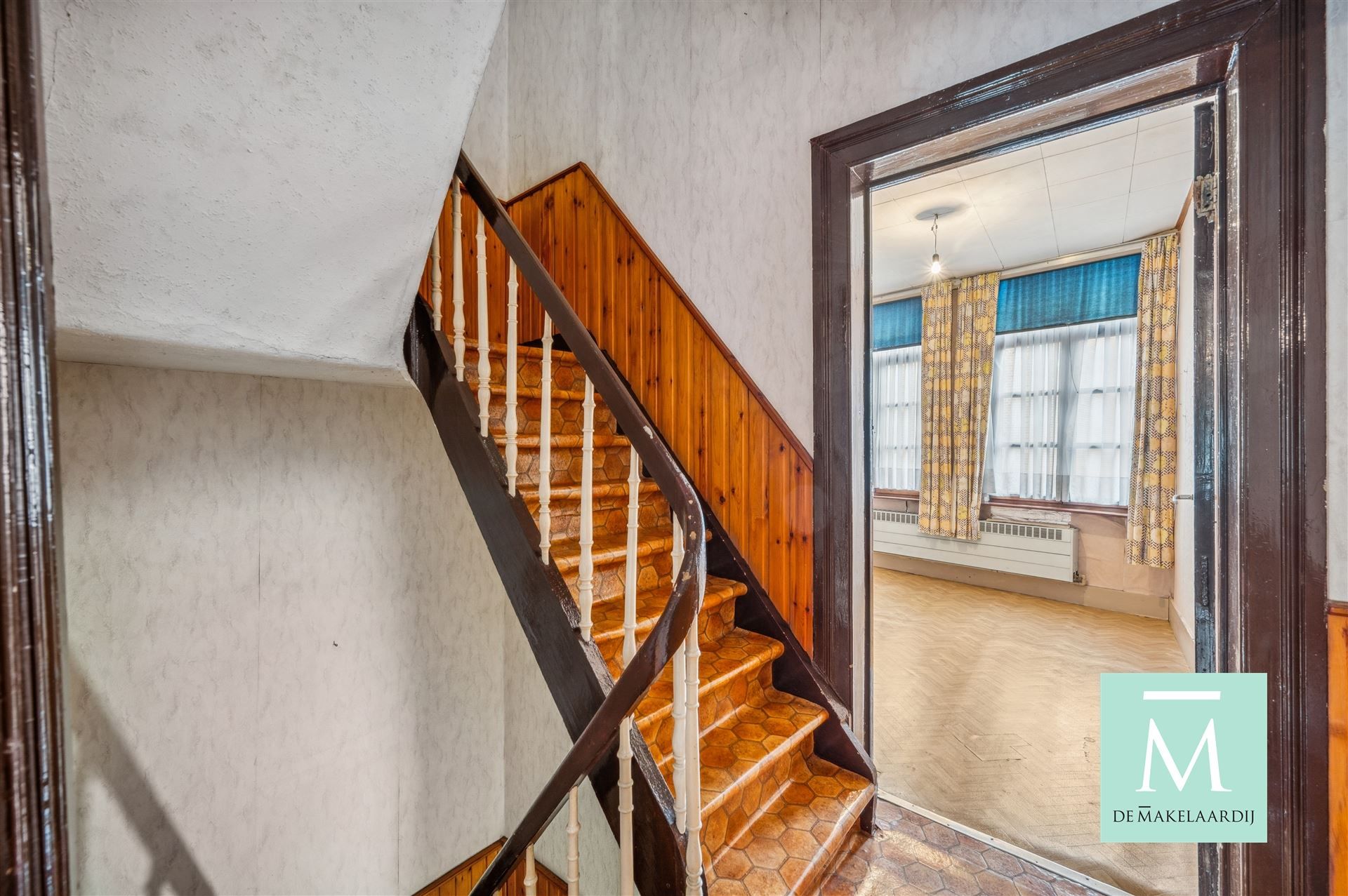 Te renoveren Begijnenwoning gelegen op een toplocatie! foto 7