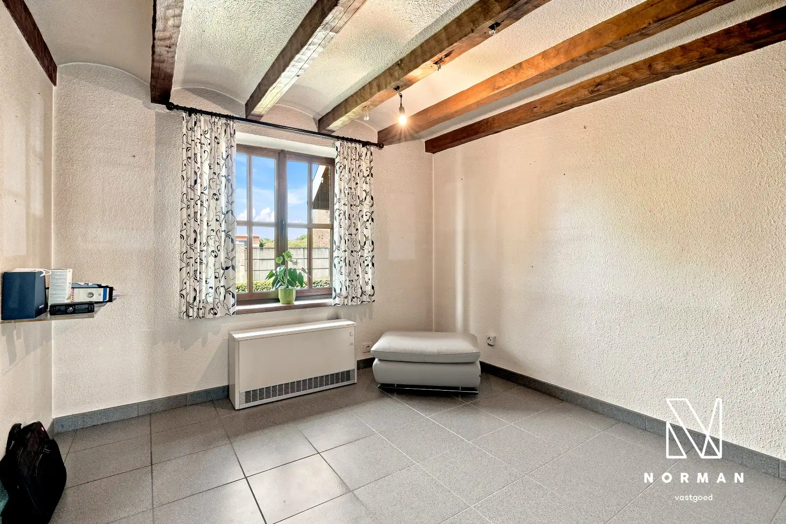 Villa met zwembad op een perceel van 1.598 m² foto 14