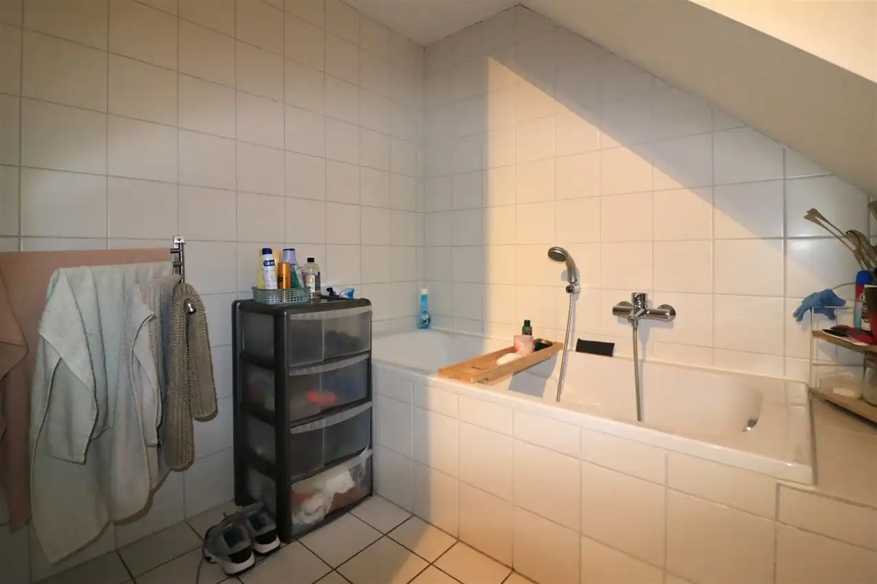 Uniek gerenoveerd appartement in de stad foto 24