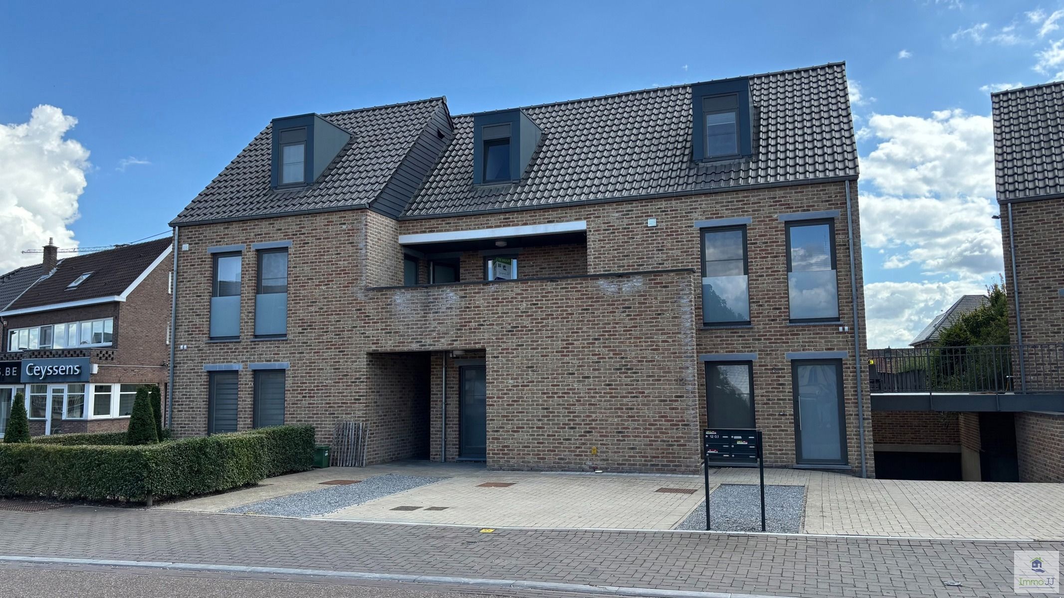 Ruim duplex app. met zonnig terras  foto {{pictureIndex}}