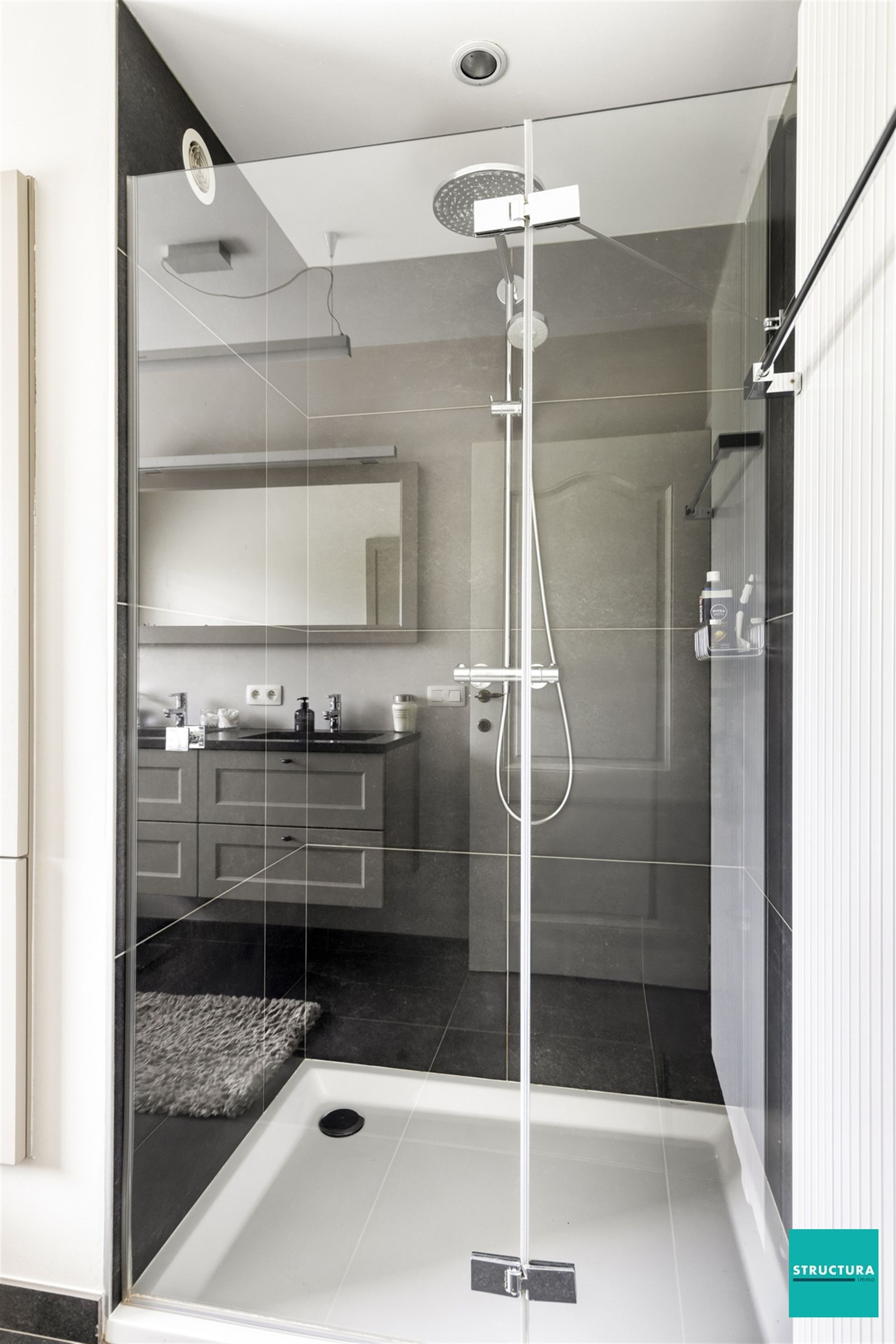 Instapklare charmewoning op toplocatie  foto 20