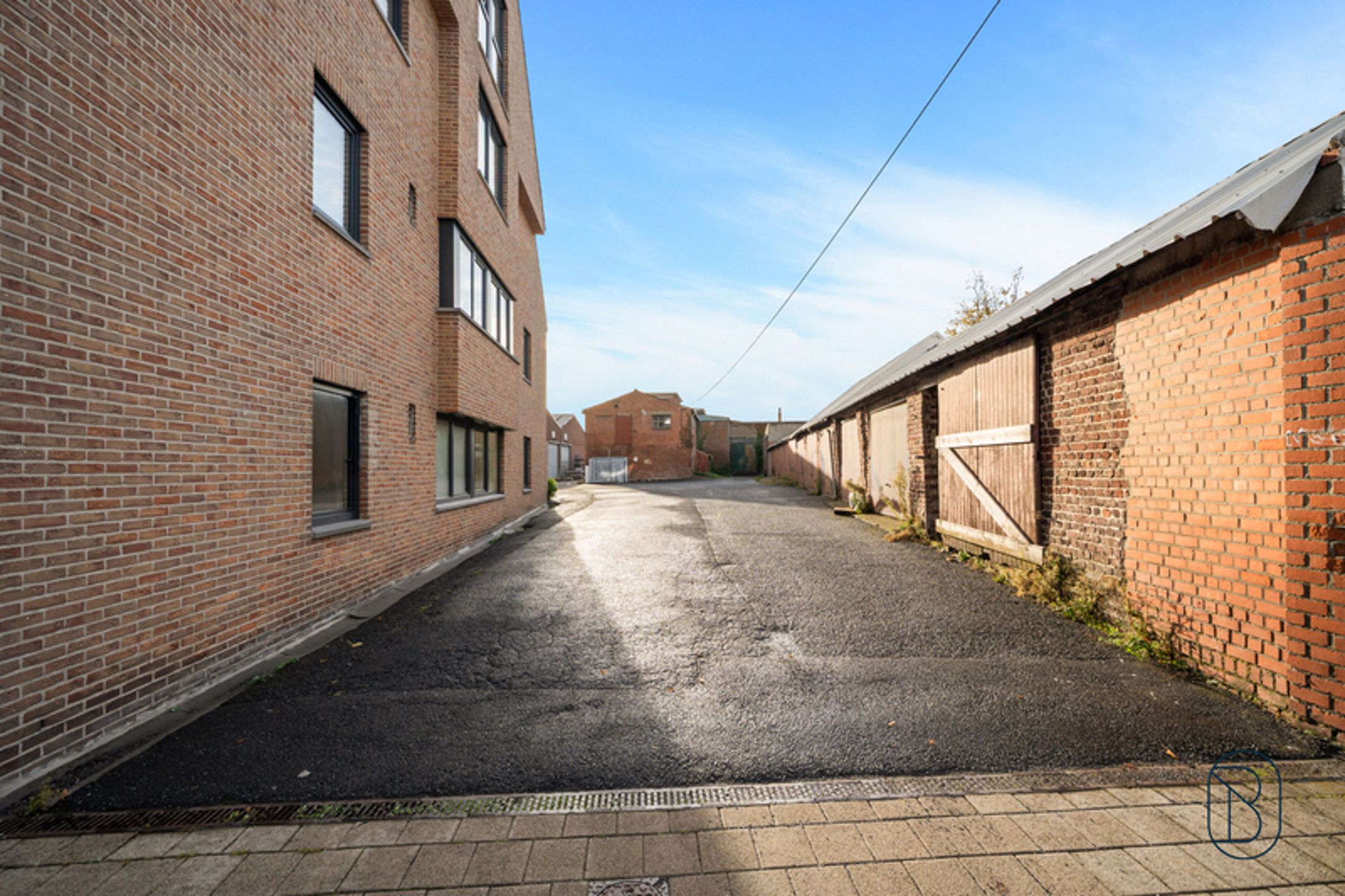 Gerenoveerd en instapklaar gelijkvloers appartement met tuin foto 28