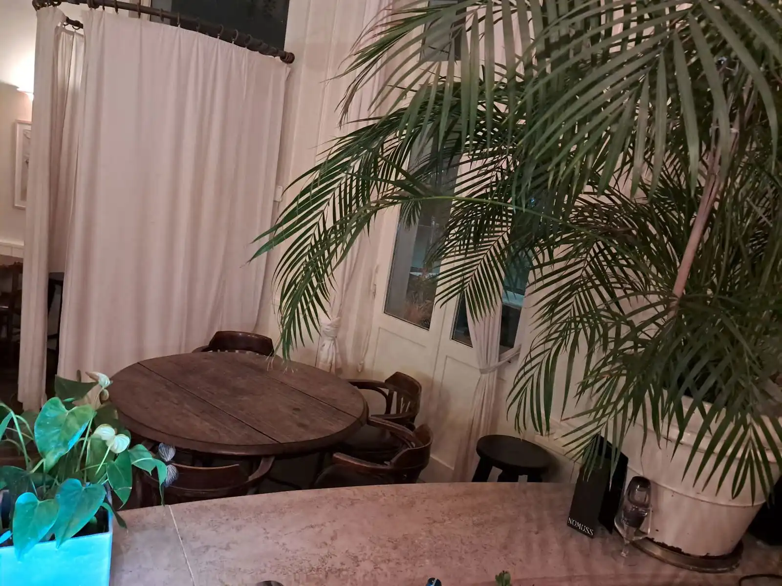 Handelsfonds te koop op iconische locatie te Antwerpen Zuid foto 5