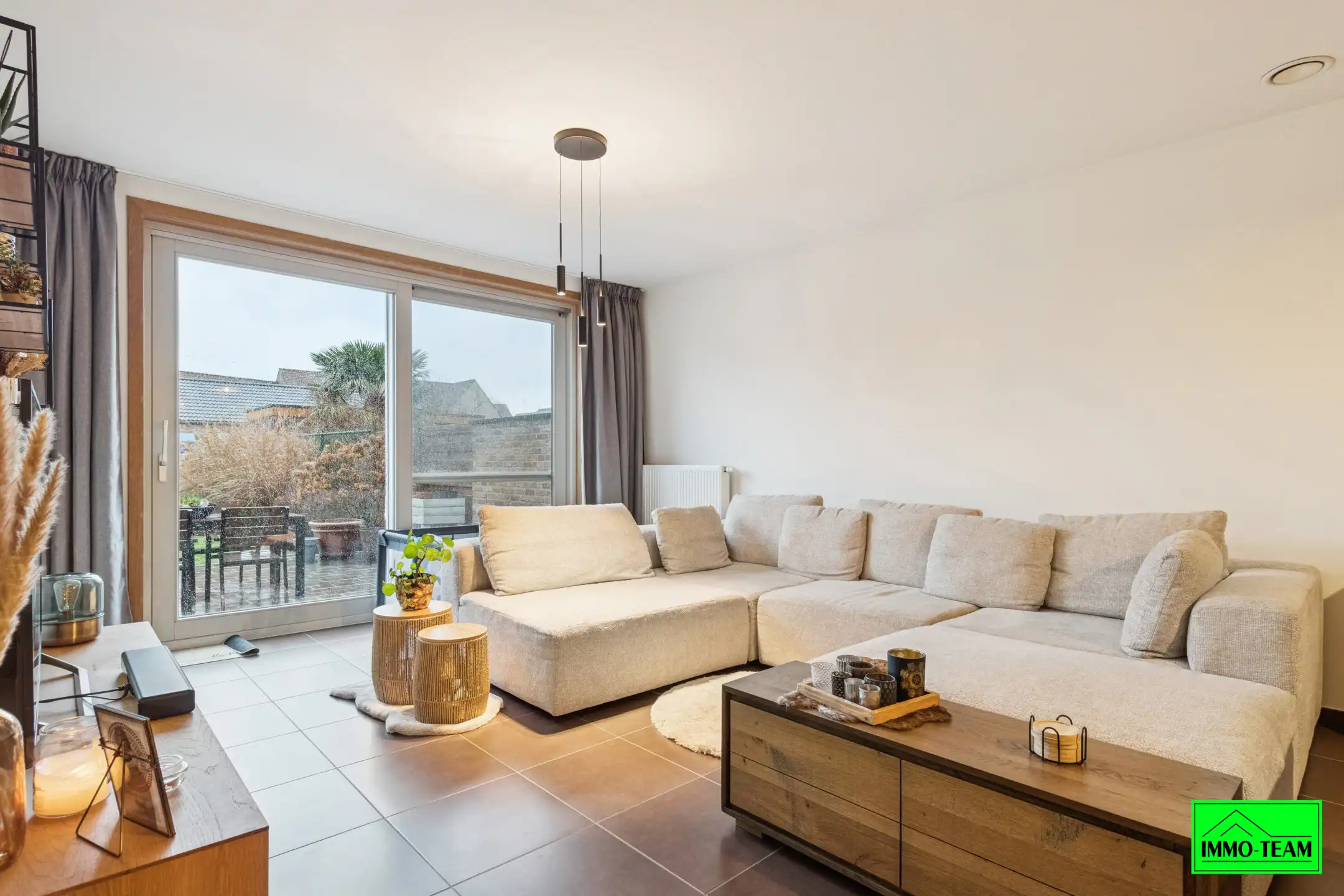 Gezellige  2-gevelwoning met 3 slks, tuin en garage foto 4