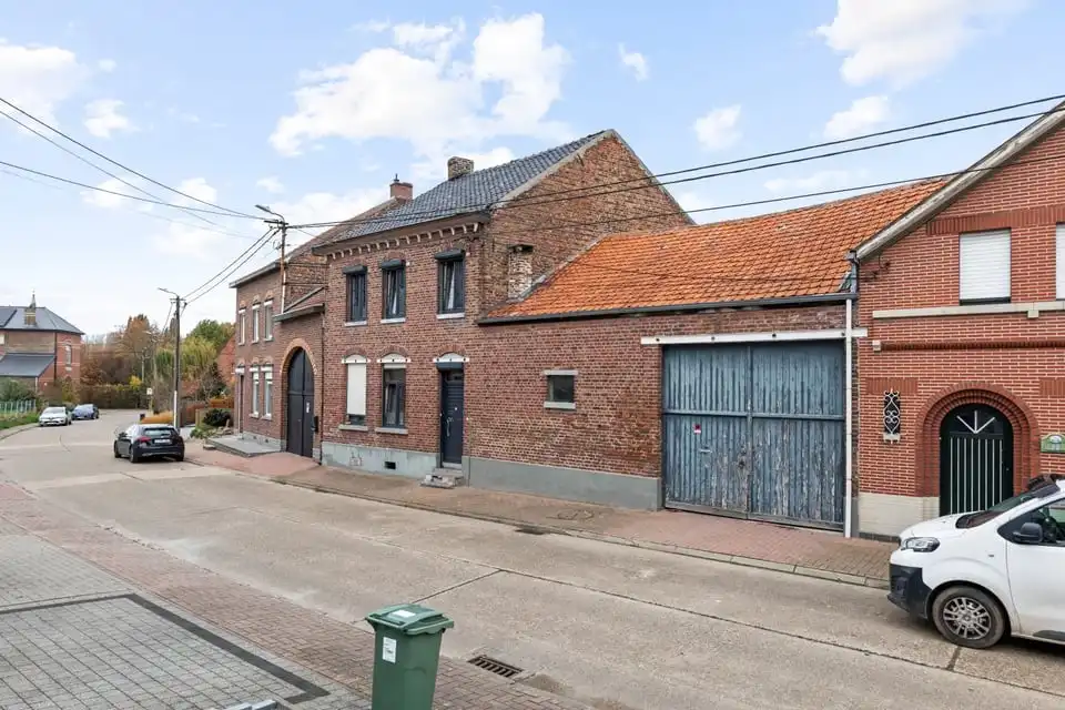 TE RENOVEREN WONING OP EEN PERCEEL VAN 14A57CA IN ZOUTLEEUW foto 5