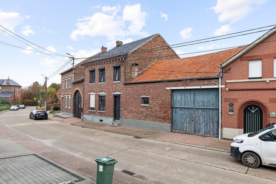 TE RENOVEREN WONING OP EEN PERCEEL VAN 14A57CA IN ZOUTLEEUW foto 5