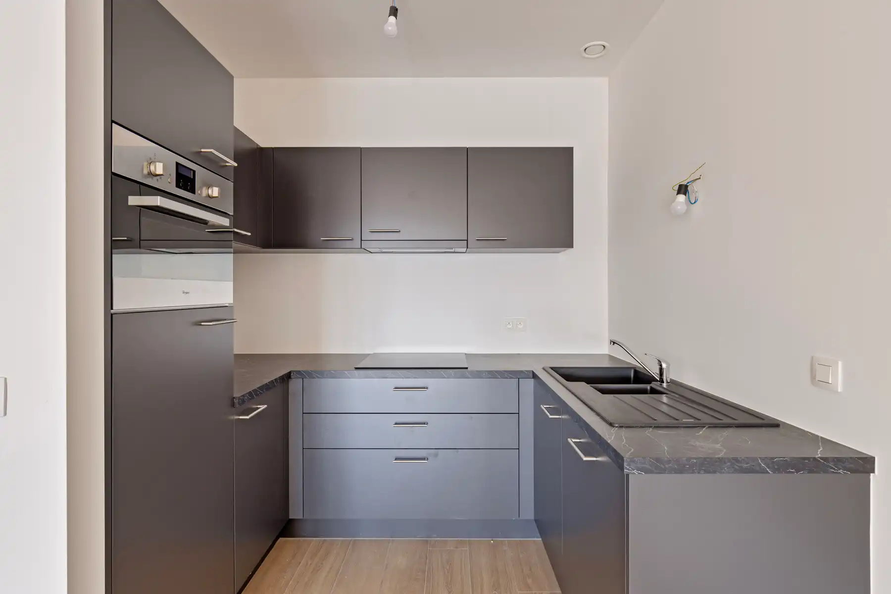 Appartement nieuwbouw 2 slaapkamers  foto {{pictureIndex}}