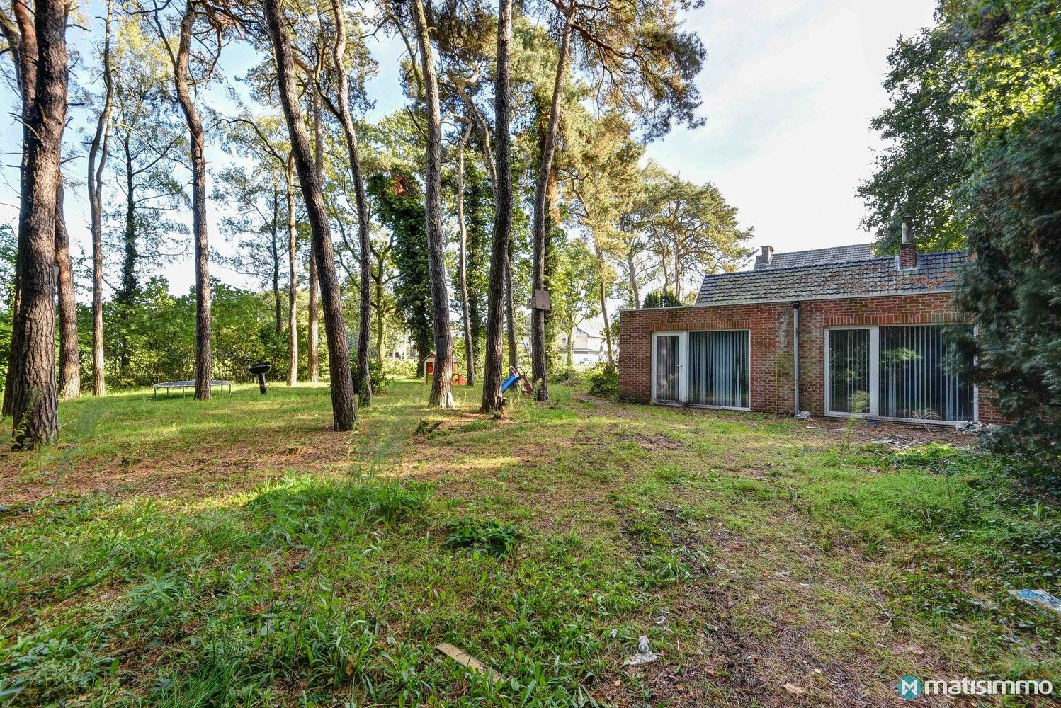 ZEER RUIME GEZINSWONING MET 4 SLAAPKAMERS EN BIJGEBOUW VAN +- 100 M2 OP PERCEEL VAN 1HA 29A 93CA IN DIEPENBEEK foto 44
