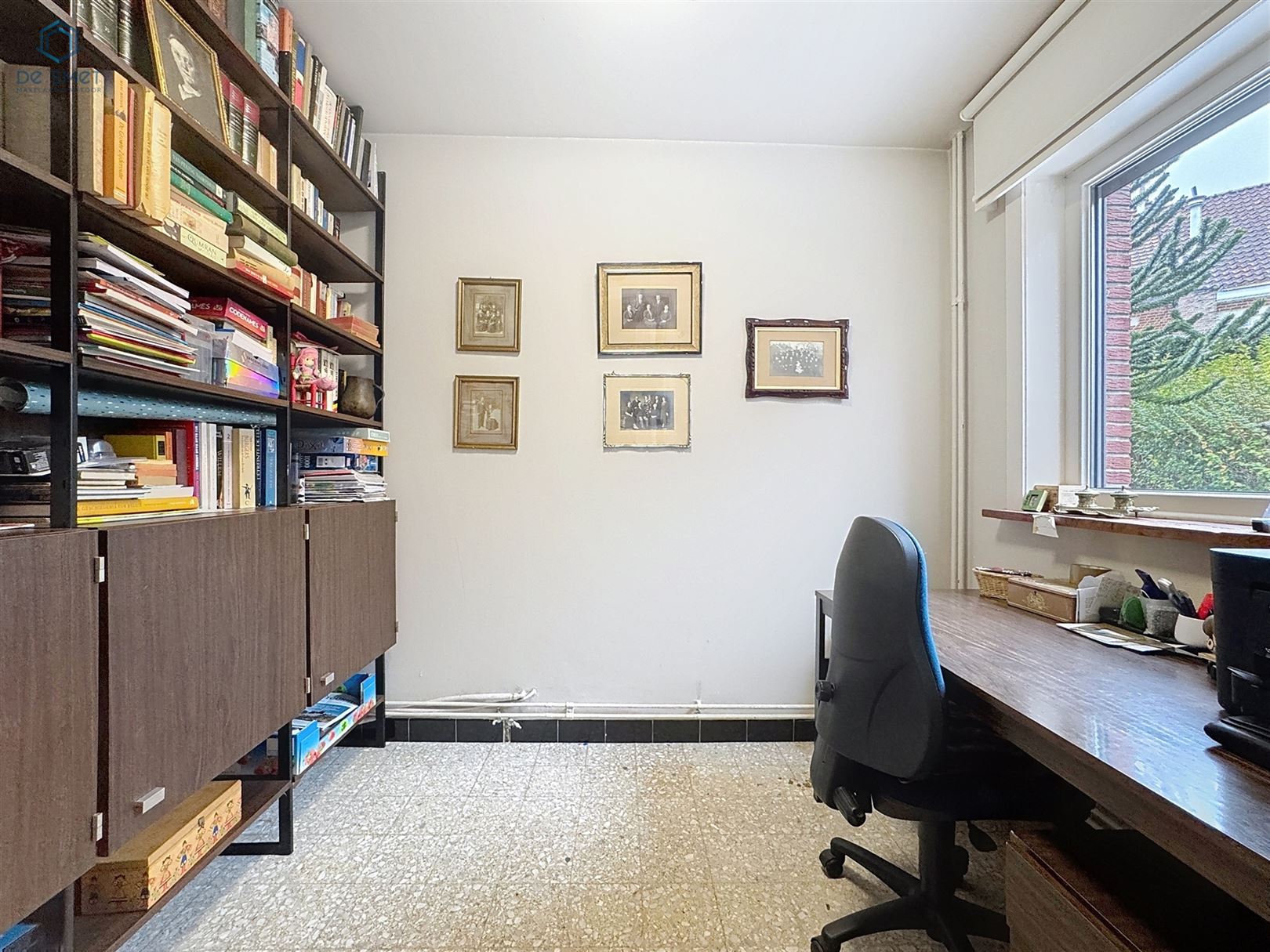 Gezinswoning met 3 slks in doodlopende straat foto 6