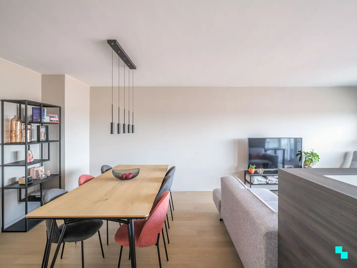 Stijlvol appartement nabij de Sint-Lievenspoort foto 4