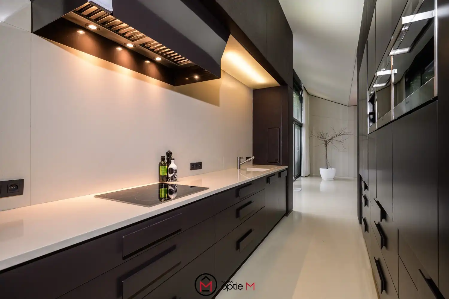 RUIME LUXE LOFT MET GROTE TERRASSEN foto 16