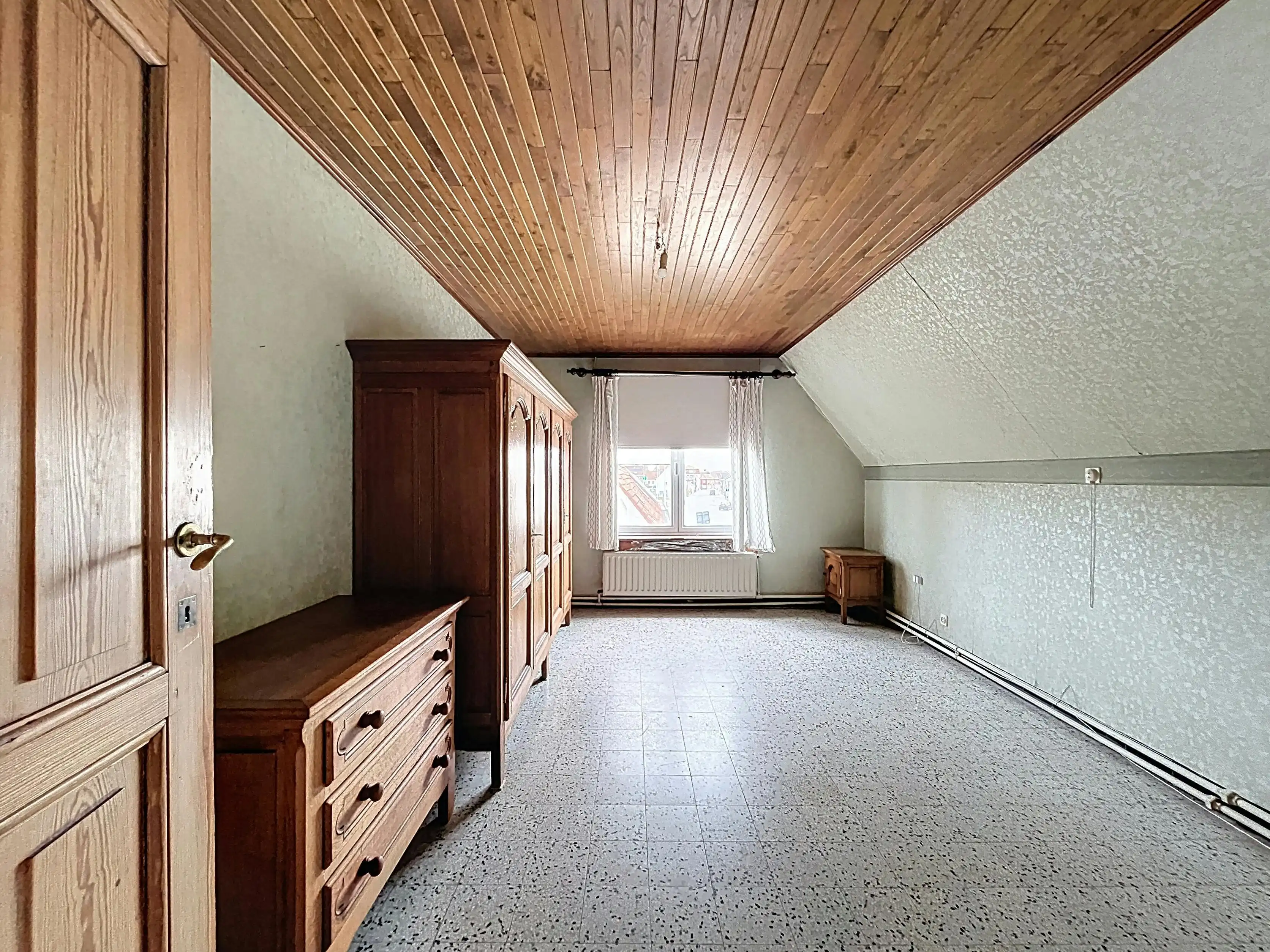 Huis met 3 slaapkamers te koop in centrum Ursel foto 15