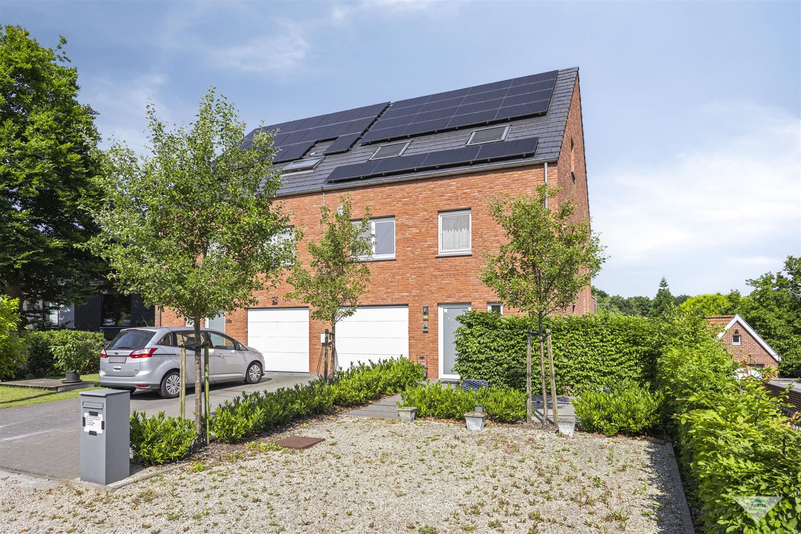Instapklare gezinswoning met 5 slaapkamers op toplocatie  foto {{pictureIndex}}