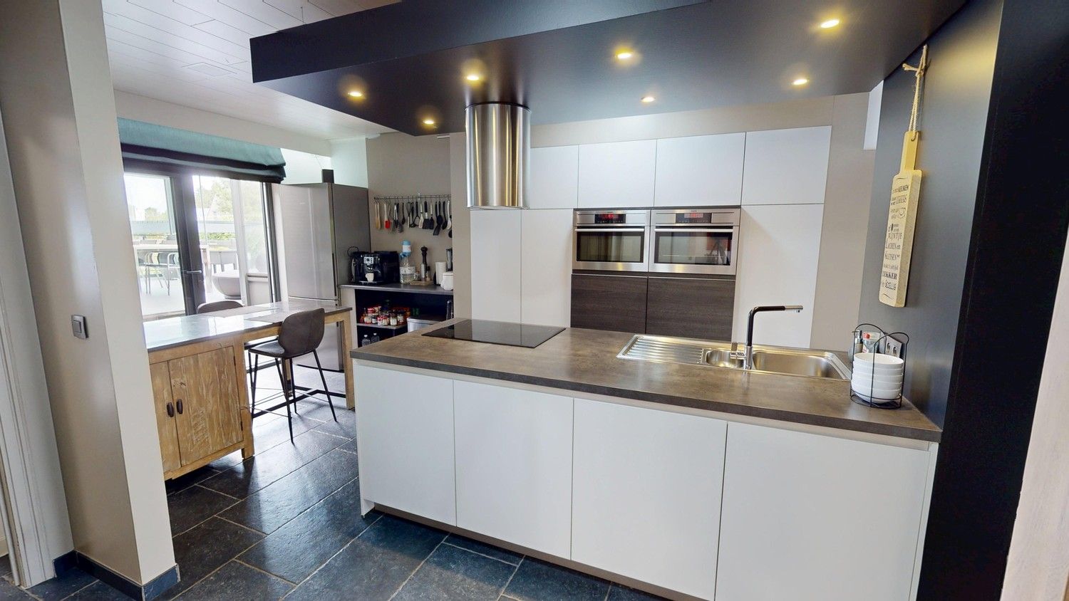 Gerenoveerde woning met bijgebouw en prachtige tuin – Ideaal voor rustzoekers of ondernemers! foto 5