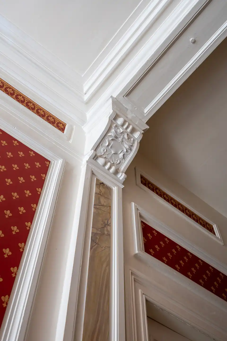 Authentieke herenwoning met potentieel te koop foto 12