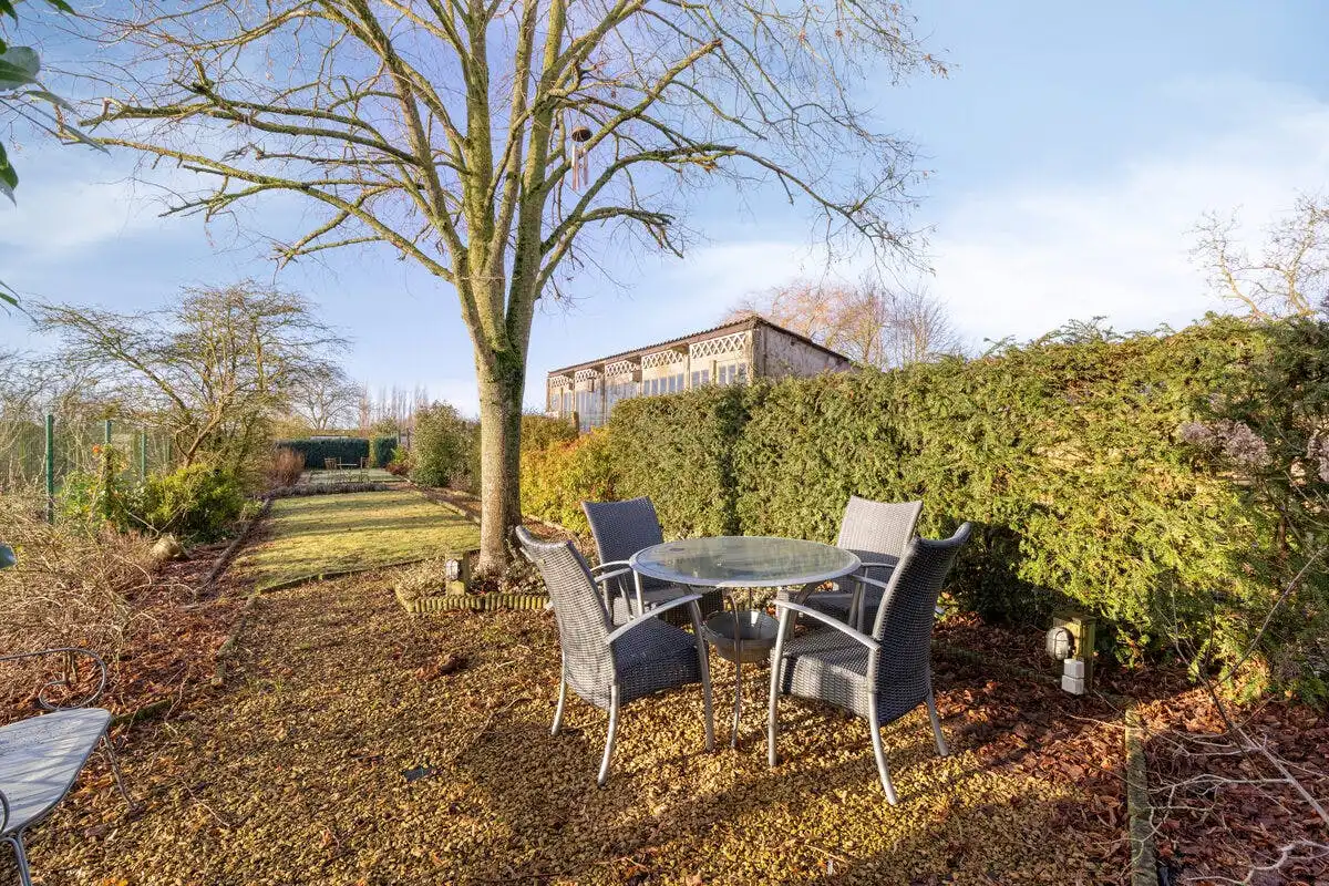 Instapklaar huis met 4 slaapkamers te koop in Anzegem foto 25