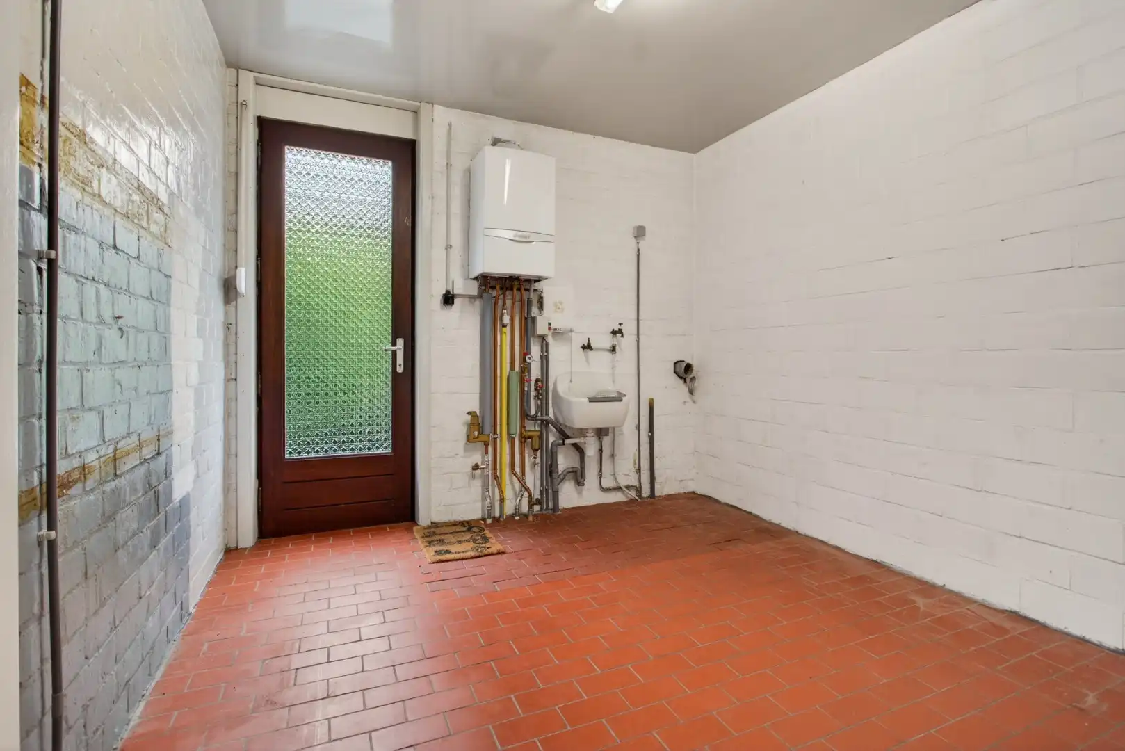 Ruime gelijkvloerse woning met veel potentieel op rustige ligging in Mol foto 35