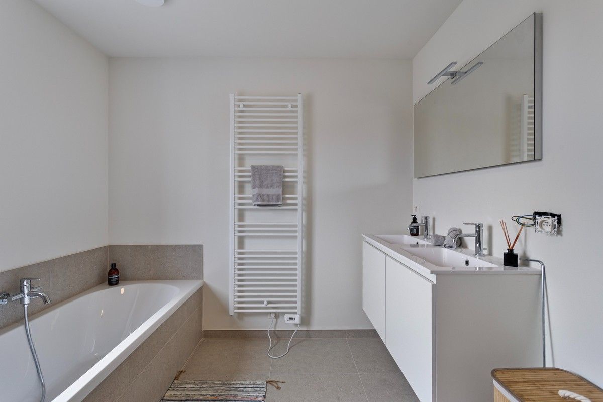 Hectaar bouwt ruime halfopen nieuwbouwwoningen te Blaasveld. foto 13