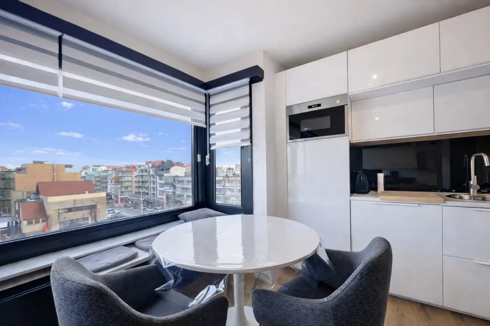 Appartement met zijdelings zeezicht te Nieuwpoort foto 6