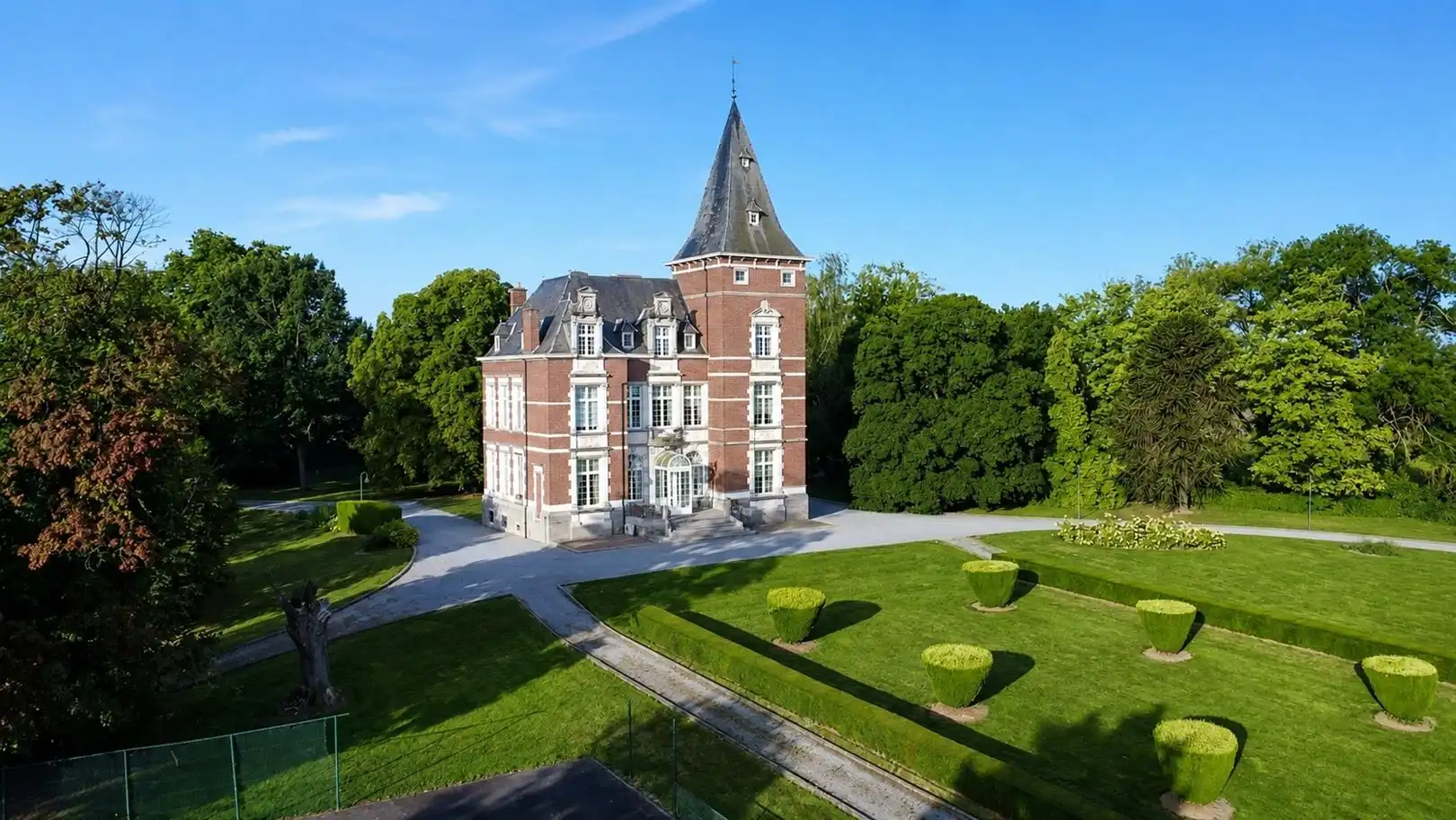 Kasteel te koop 3840 BORGLOON