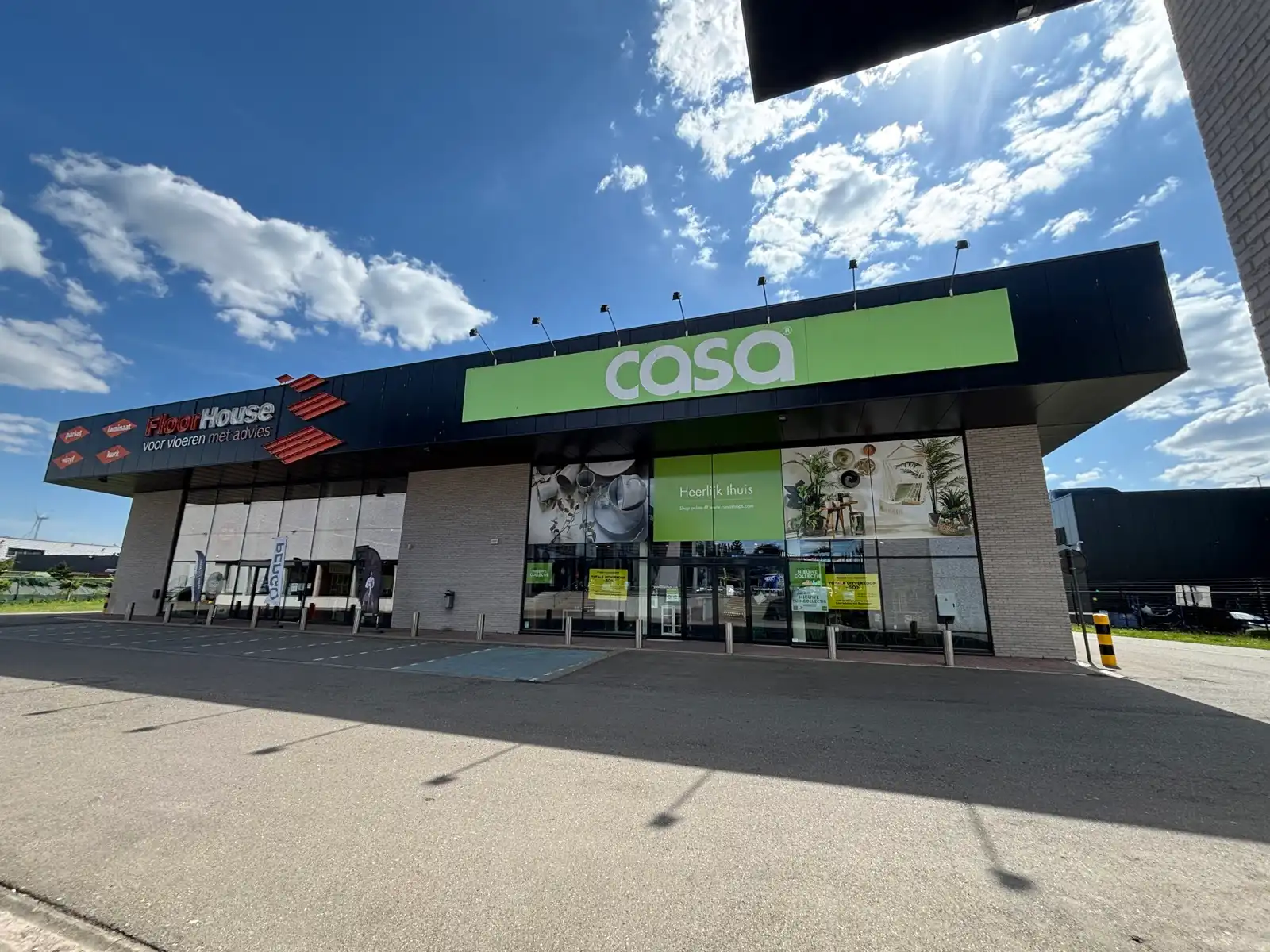 Commerciële ruimte te huur Steenweg op Gierle 339 - 2300 Turnhout