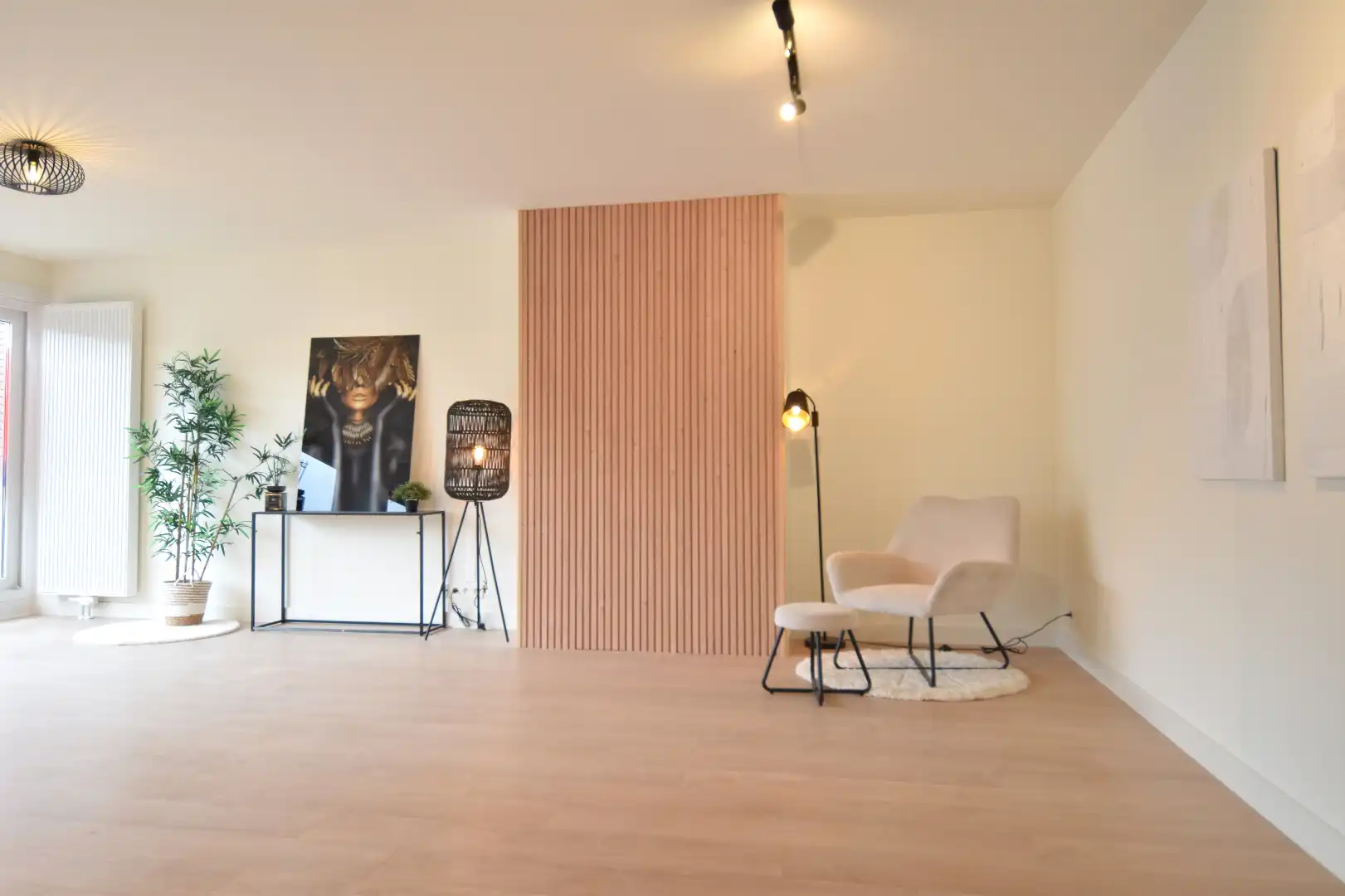 Centraal gelegen vernieuwd appartement met 2 slaapkamers te Gullegem foto 5
