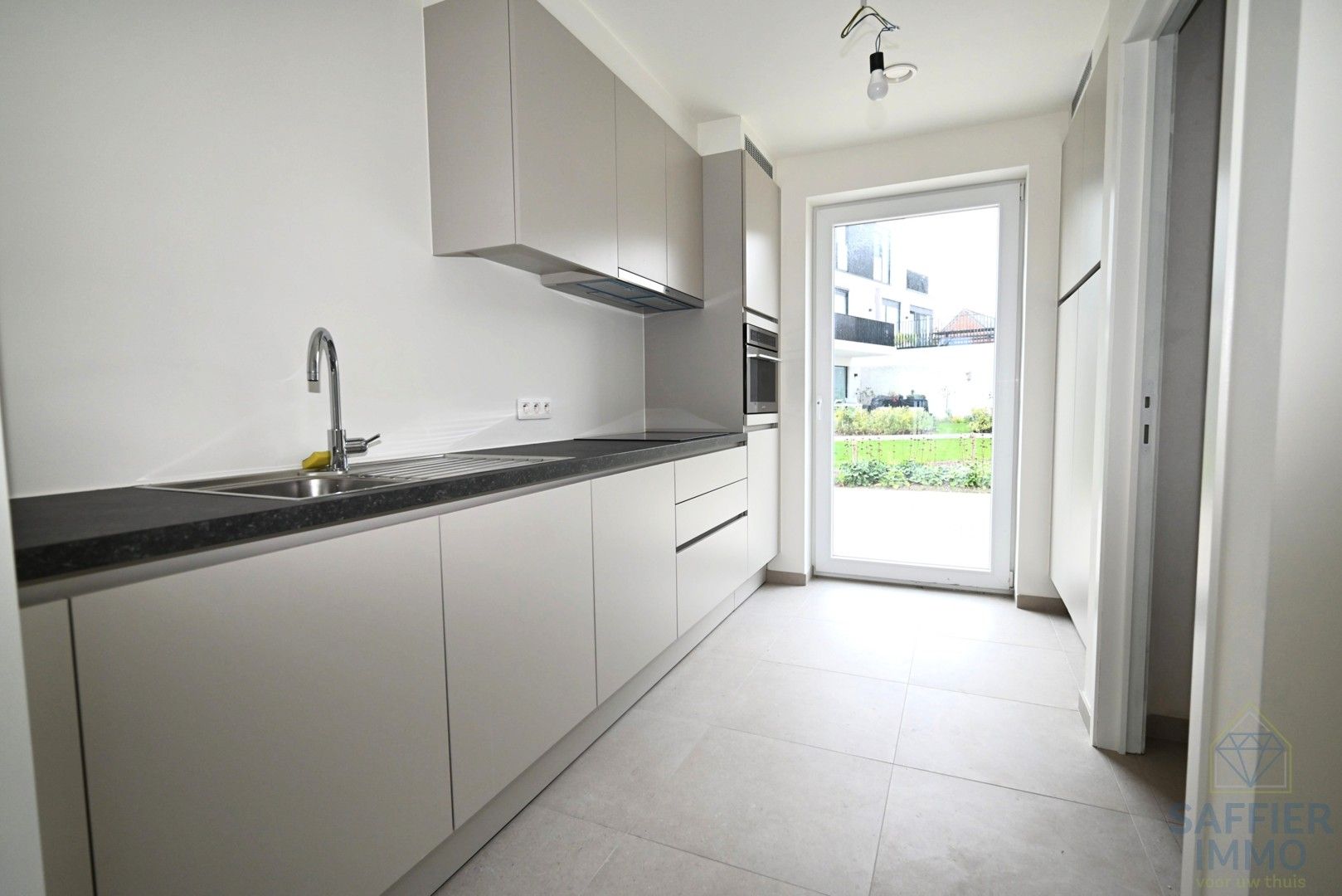 Nieuwbouwwoning te huur in het centrum van Wevelgem foto 13