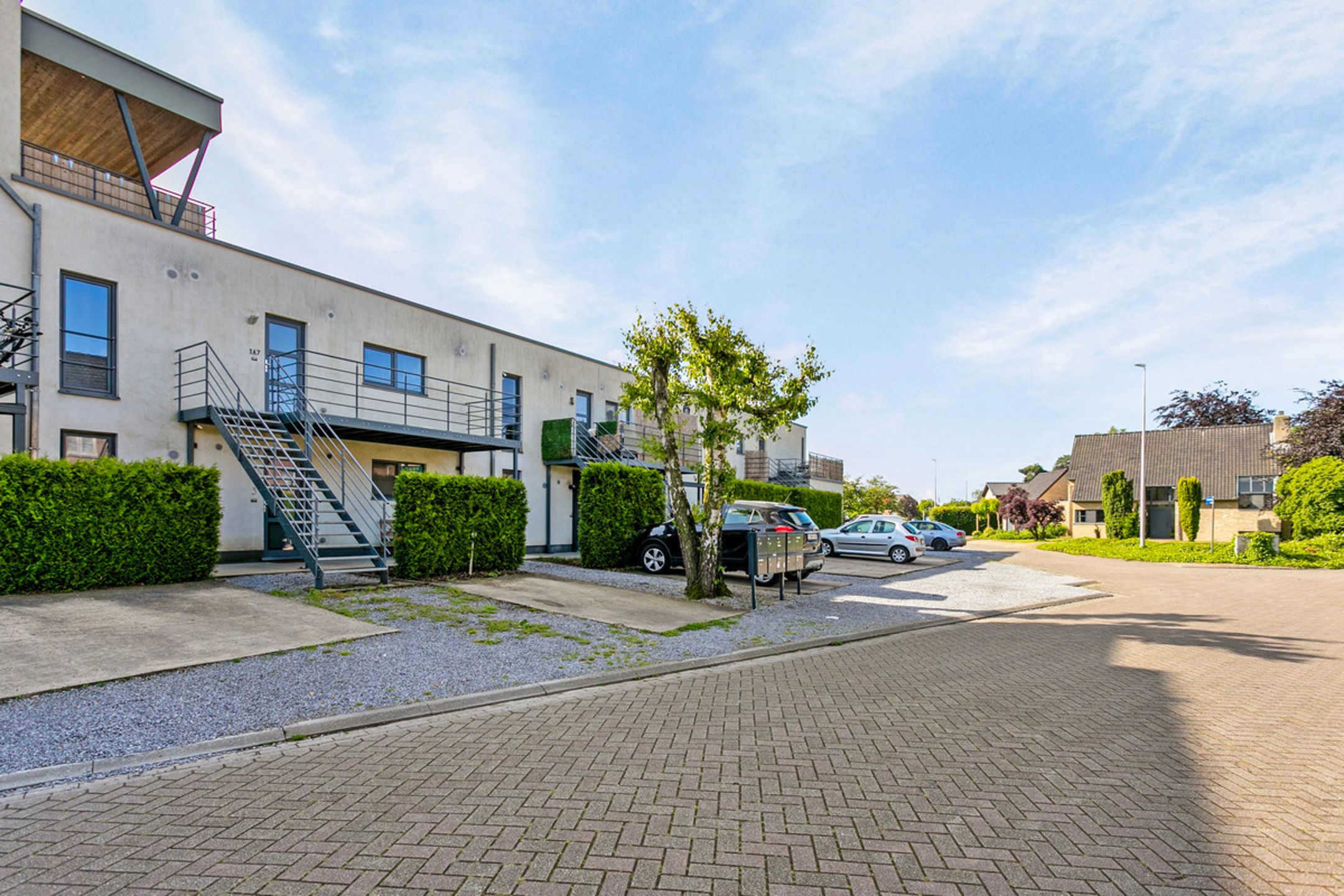 Gelijkvloers appartement met 2 slaapkamers in Paal te huur foto 25