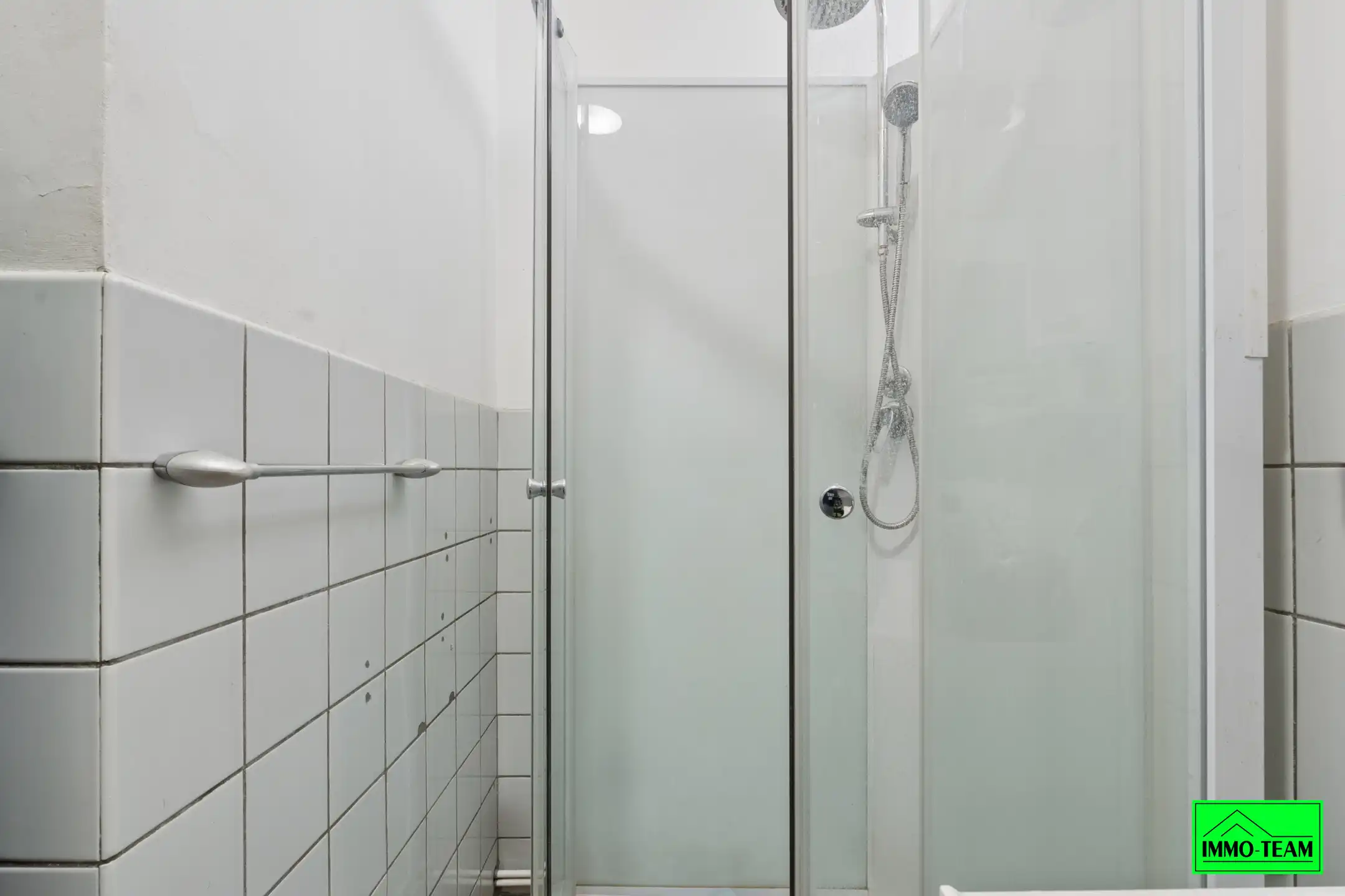 Gelijkvloerse studio foto 10