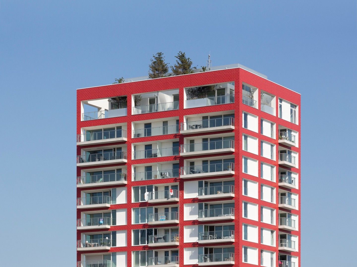 Exclusieve penthouse met zicht op water en stad foto 2