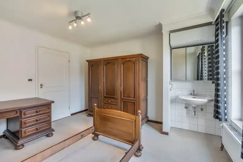 Ruime woning met 3 slaapkamers in het centrum van Kortenaken foto 15