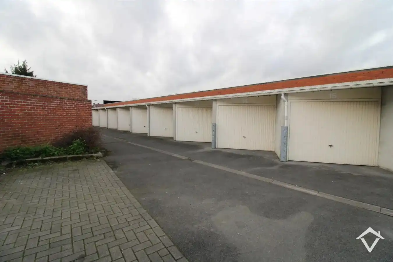 Garage te huur Sint-Maartensplein 2 - +/G1 - 8680 Koekelare