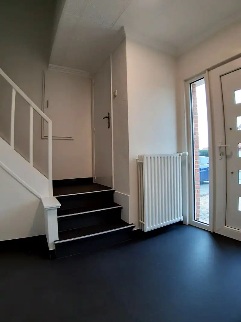 Karaktervolle driegevelwoning te Lommel foto 2