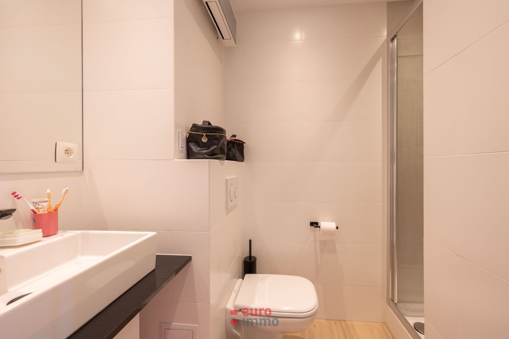 Prachtig gerenoveerd appartement in het hart van Nieuwpoort foto 11